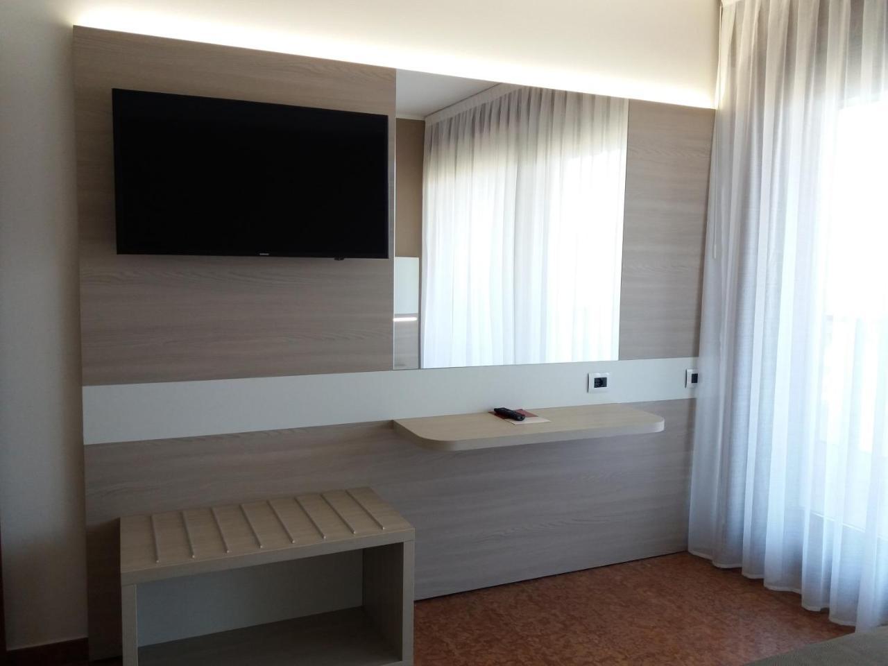 Aparthotel All'adige 2*